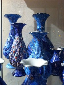 vasi minà in rame battuto e dipinto a amno