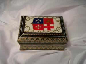 portagioe in mosaico con miniatura